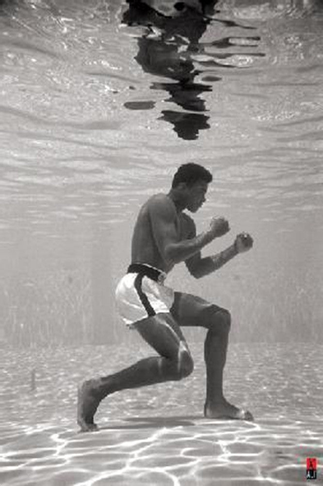 Muhammad Ali Under Water Training Poster - TshirtNow.net