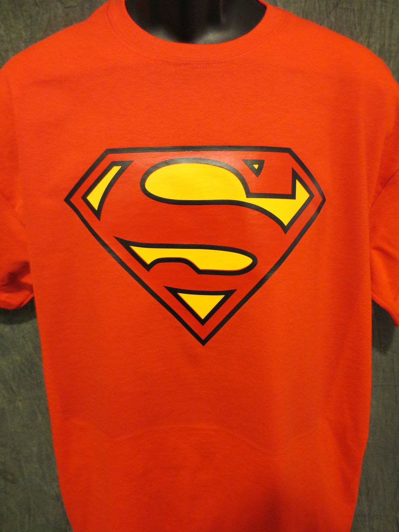 Superman Classic Logo Red Tshirt - TshirtNow.net - 5