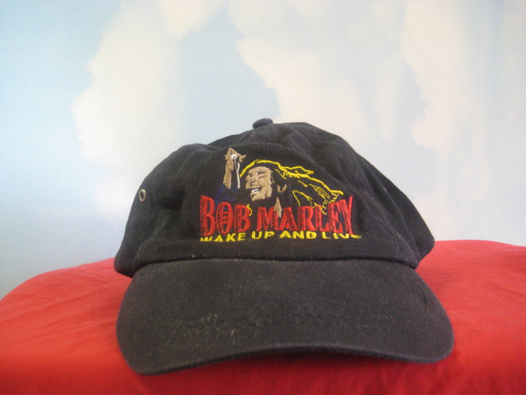 Bob Marley Embroidered Wake Up And Live Cap Hat - TshirtNow.net