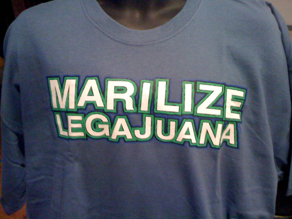 Marilize Legajuana Tshirt: Blue Tshirt With White and Green Print - TshirtNow.net - 1