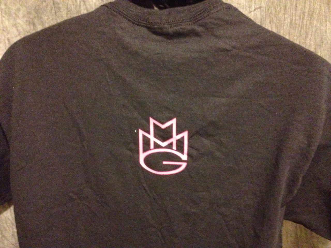 Maybach Music Group Tshirt: Black With Pink Print - TshirtNow.net - 5