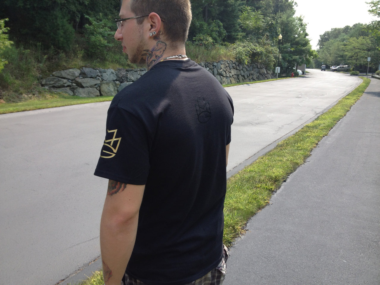 Maybach Music Group Limited Edition Tshirt: Black with Gold and Black Print - TshirtNow.net - 3