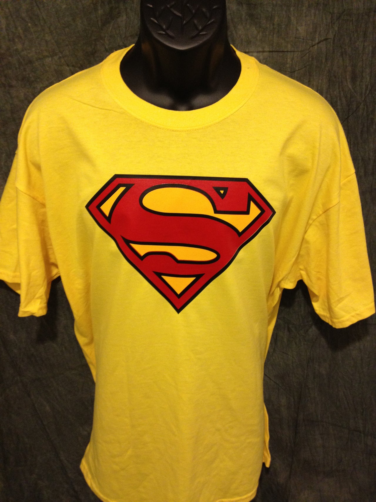 Superman Classic Logo Yellow Tshirt - TshirtNow.net - 4