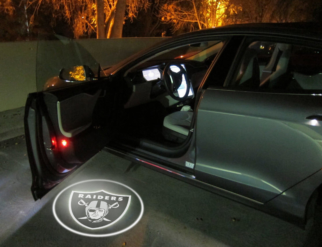 2 NFL OAKLAND RAIDERS WIRELESS LED CAR DOOR PROJECTORS